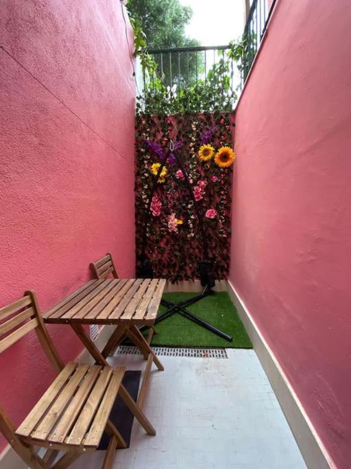 Artistic Digital Getaway - Patio & Great Location! Apartment Lisboa Ngoại thất bức ảnh